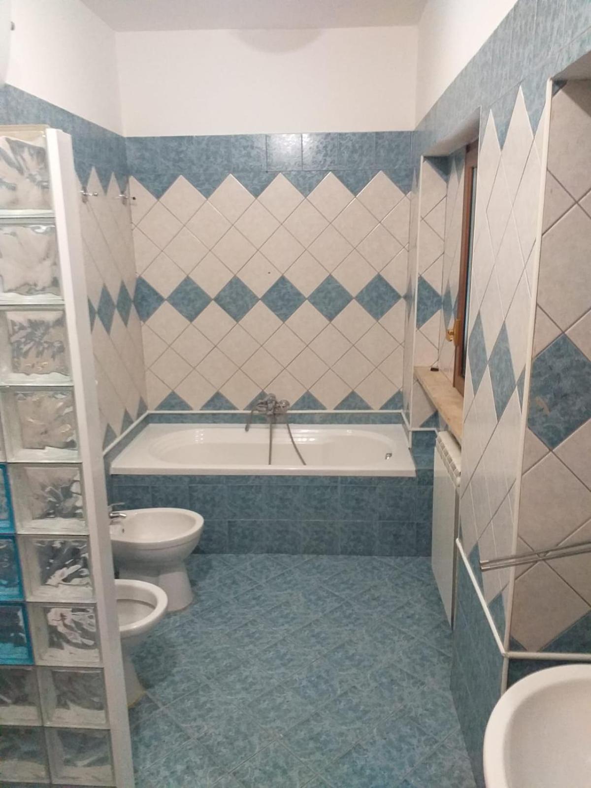 フィウミチーノVillino 4 Posti Letto Con Cucina A 30Mt Dal Mareアパートメント エクステリア 写真